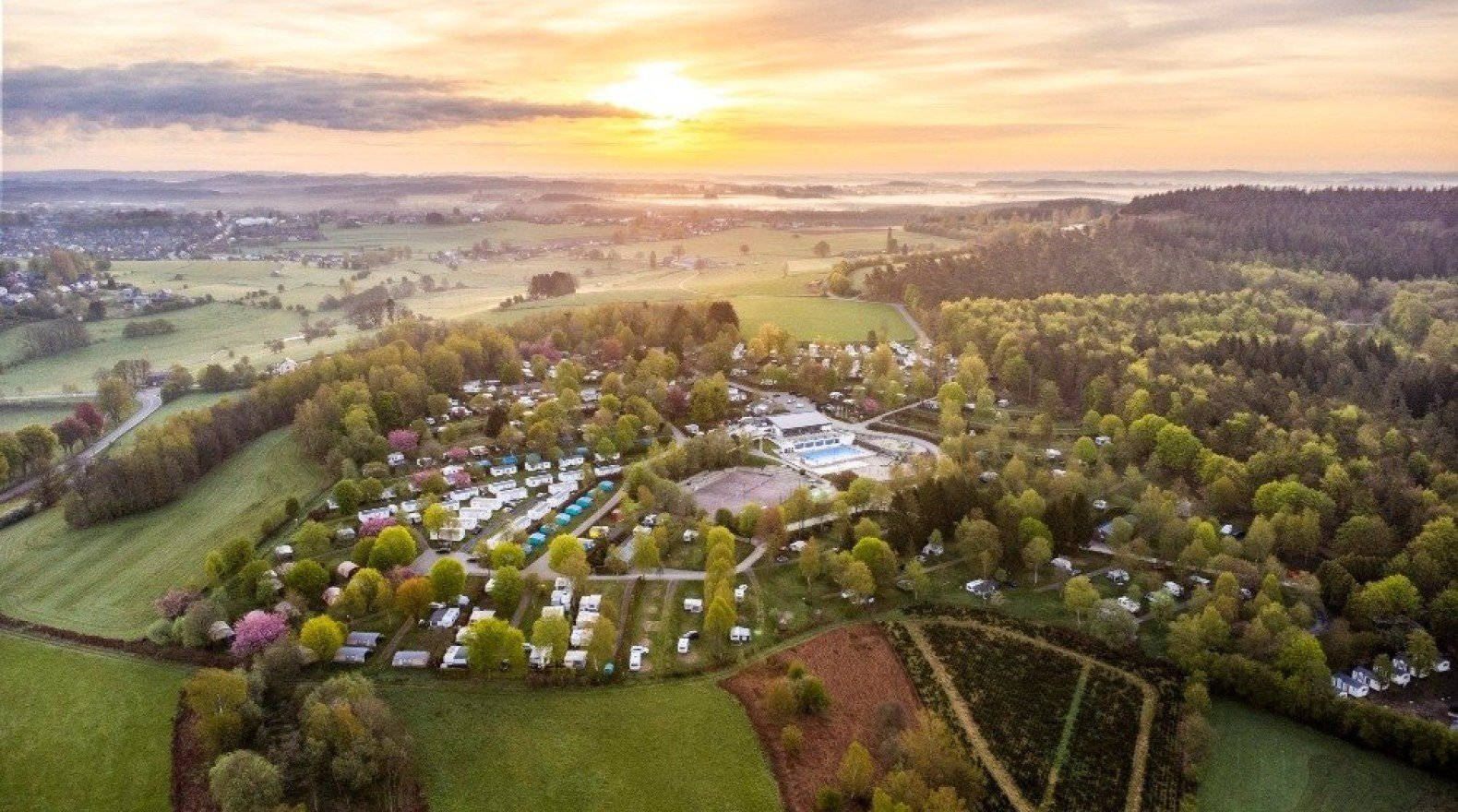 Ardennen camping bertrix drone